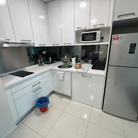 Summer Suites Klcc Apartments By Soulasia